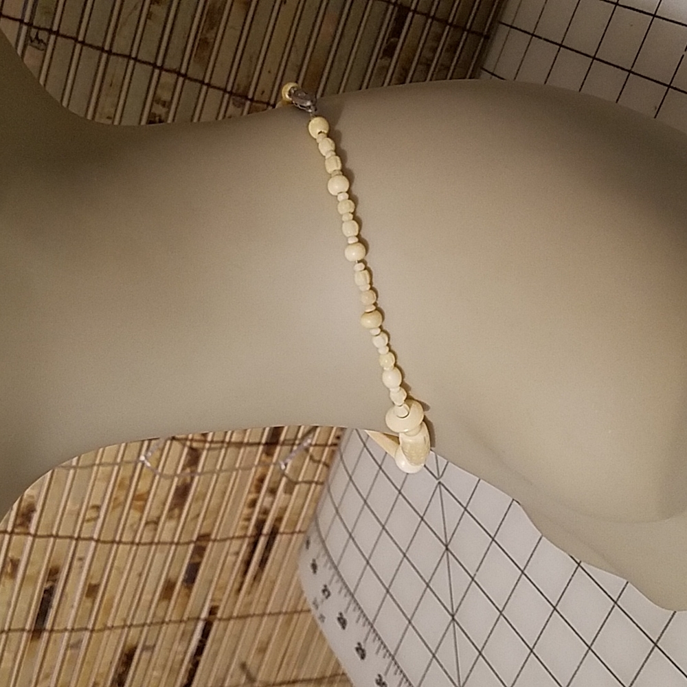 Catatonic Clothing New w Tags Beaded Choker 13" - Picture 3 of 7